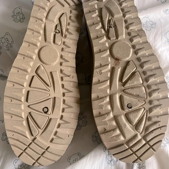 Mudd Platform booties - Picture 2 of 5